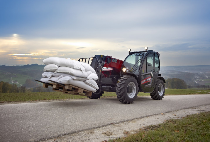 Teleskopiniai krautuvai Case IH Farmlift